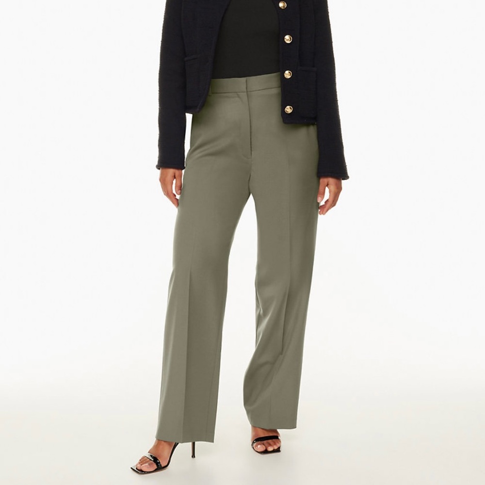 High Waisted straight leg trouser. In very good condition!